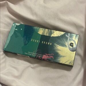 Bobbi Brown High Barre Eye Shadow Palette brand new